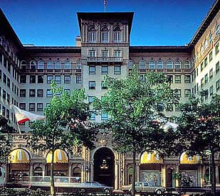 Beverly Wilshire Hotel