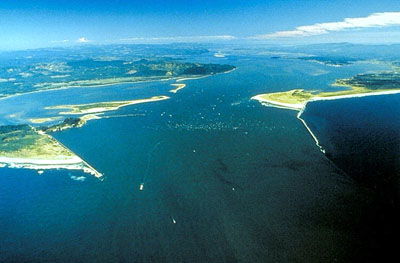 Aerial photo of Columbia River bar as it appears today.